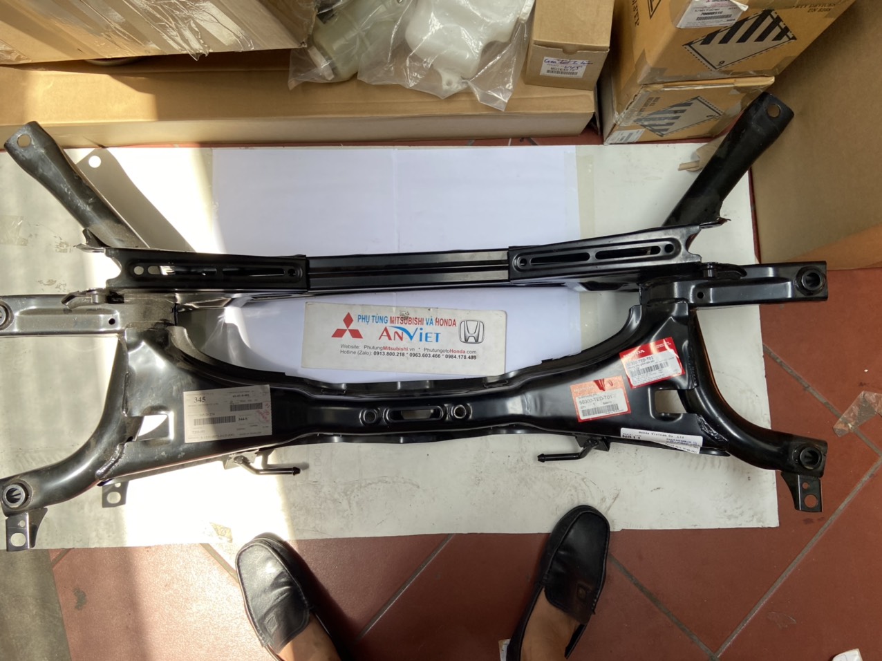 Dầm cầu sau xe Honda CIVIC 2016 đến 2021